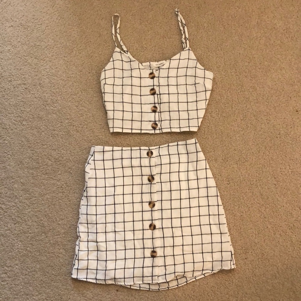 Black and white gingham two piece set!